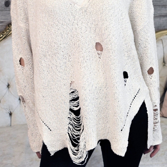 Abstract Sweater - Picture 2 of 2